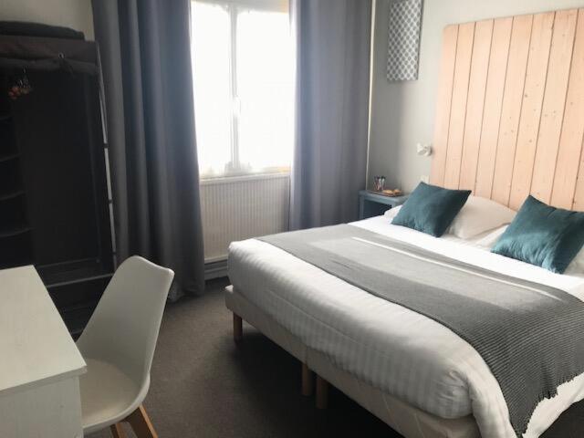 Hotel La Petite Auberge Ares Eksteriør bilde